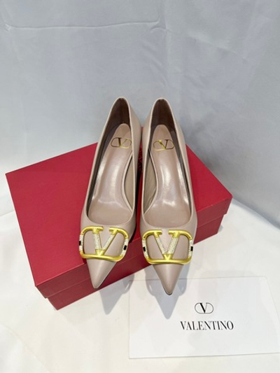 Valentino Vlogo Pump 4 cm