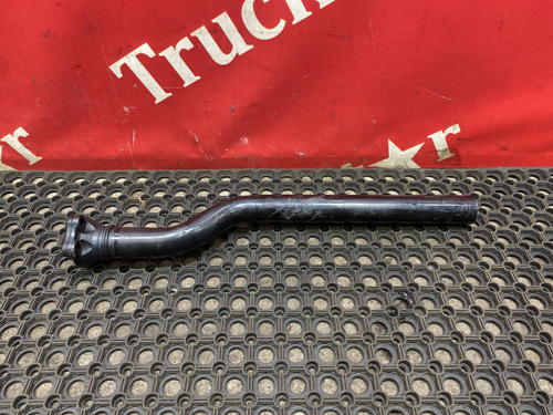 Кронштейн крыла заднего правый 2023г