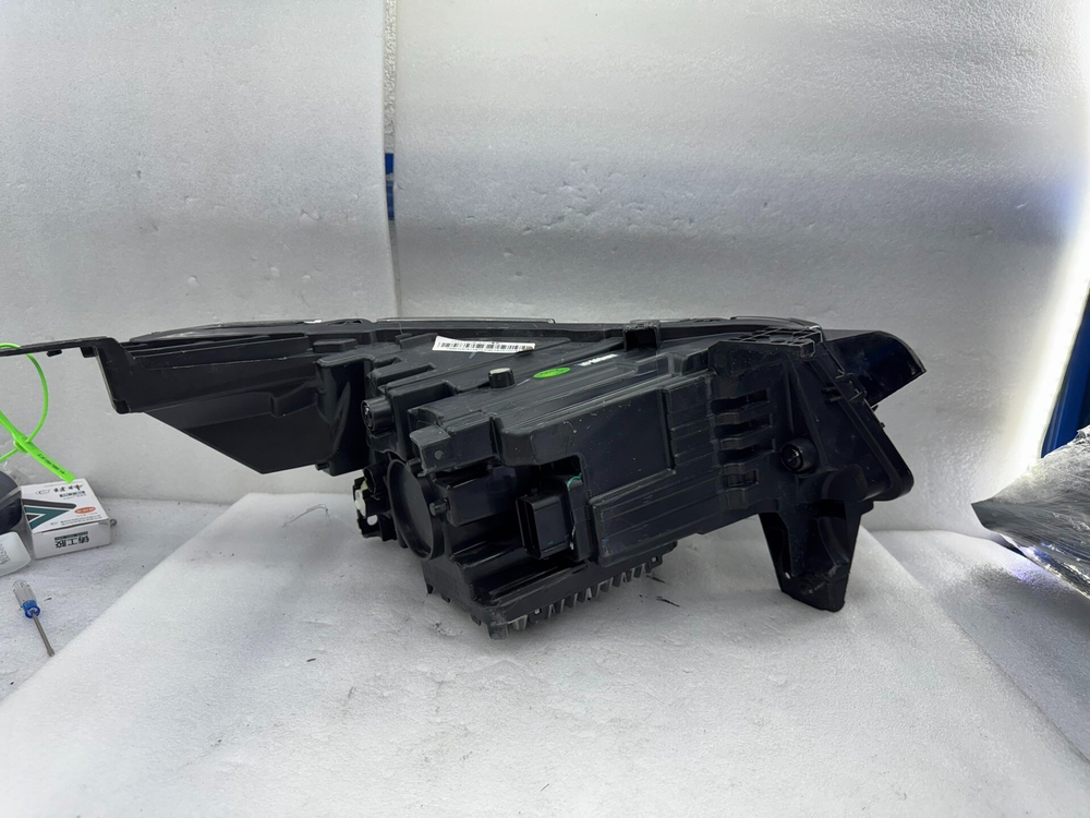 Фара LED оригинальная Geely Galaxy L6