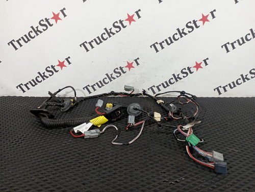 Проводка двери левой