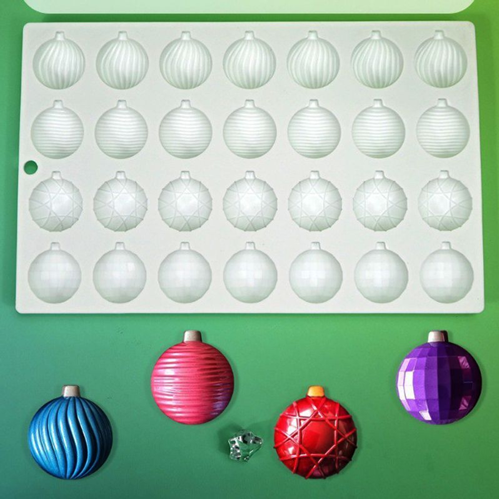 Форма силиконовая «Шары на елку» 28 ячеек