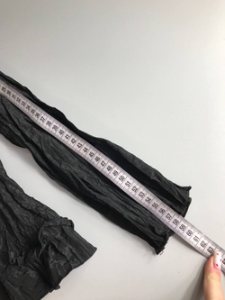 Жакет интересный, готический, а ткань, словно жатая 44-46 размер