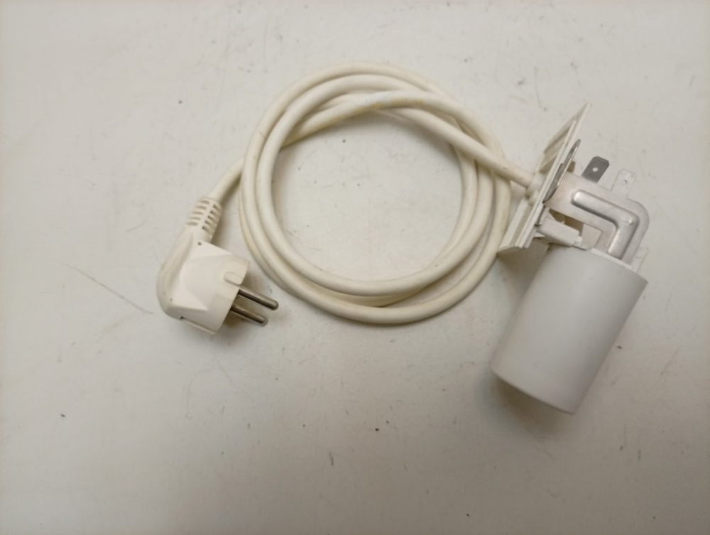 RST602 кт66 Сетевой шнур для стиральной машины Hotpoint-Ariston RST602 б/у