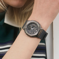 CASIO Women"s Full Metal Series Black Watch GM-S2100B-8APR