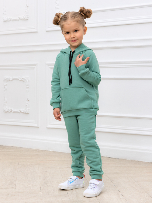Детский зеленый спортивный костюм без начеса