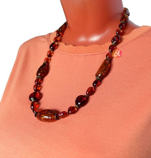 бусы из натурального тёмного янтаря