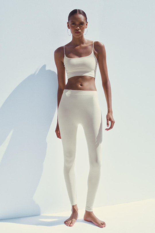 ZARA БЕСШОВНЫЕ ЛЕГИНСЫ, БЕЛЫЙ