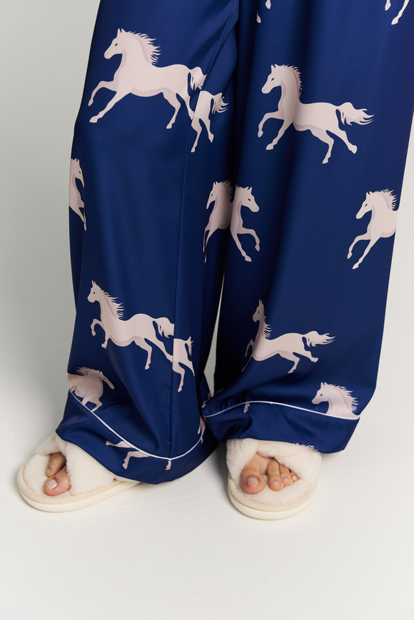 Шелковые брюки с кантом - белые лошади