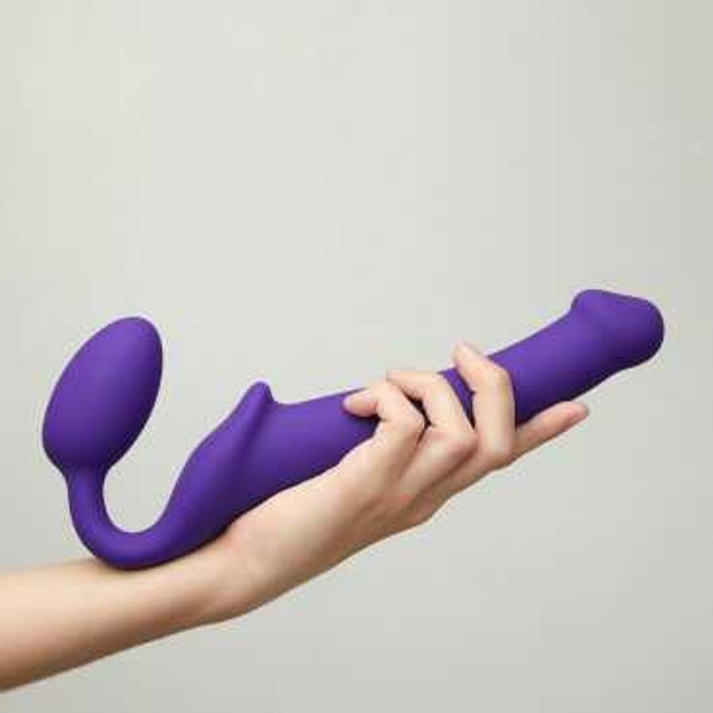 Страпон Strap-On-Me Semi-Realistic гнущийся, фиолетовый S, 17 см