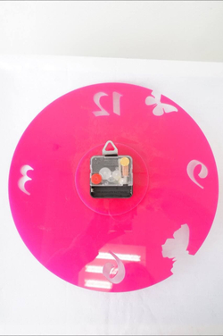 Часы настенные яркие, новые