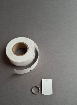 Ювелирные бирки 26х43,5 мм. Толщина 180 мкм.