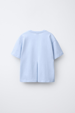 ZARA ФУТБОЛКА С КОНТРАСТНЫМИ ЦВЕТКАМИ, СИНИЙ