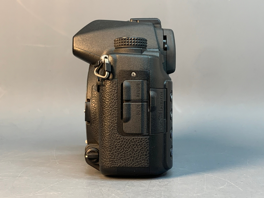 Sony A850 Body 25300 Кадров нет русского языка