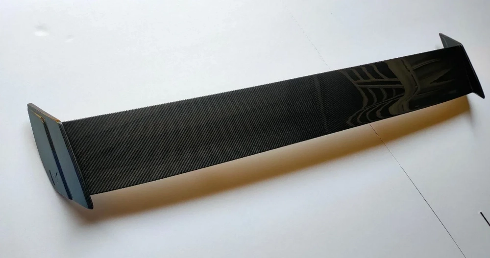 Карбоновый спойлер для Mercedes-Benz G-Class W464 / W463A Мерседес Гелик гелентваген