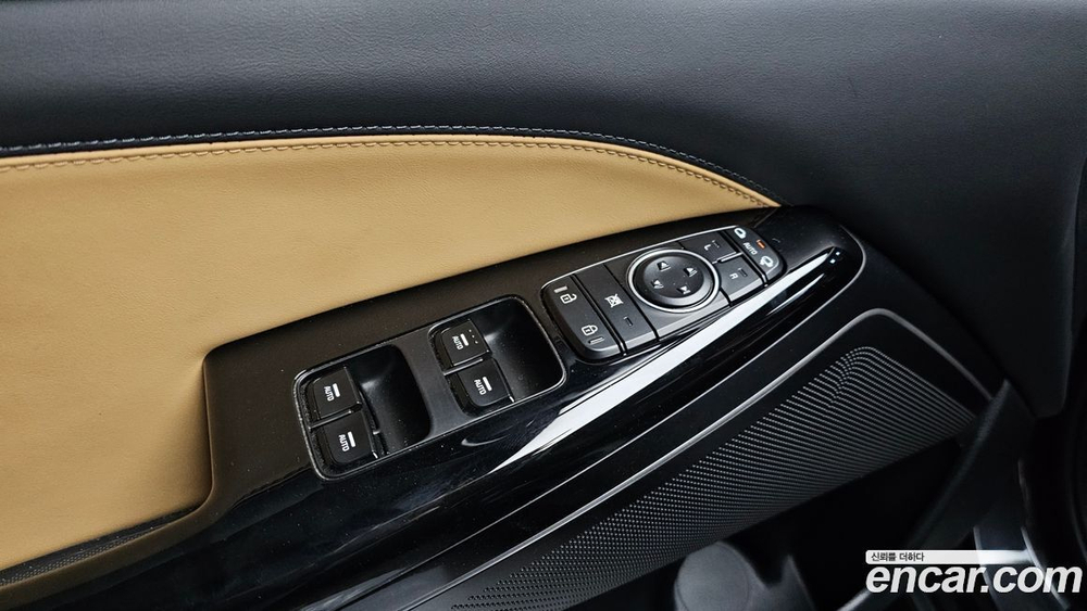 Kia K7 (Cadenza) Premier 2.5 GDI Noblesse (08.2019)