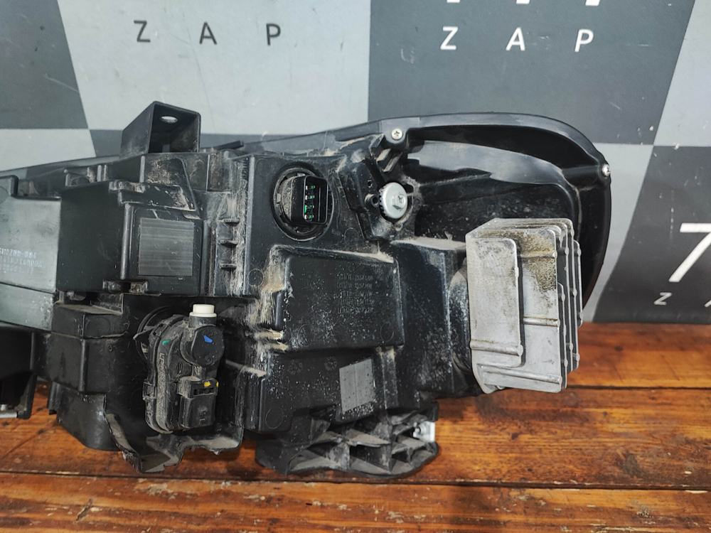 Фара правая LED Haval F7 1 19-24 Б/У Оригинал 4121103XKQ00A