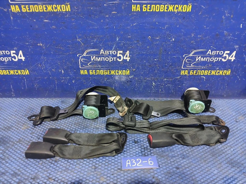 Ремни безопасности задние NISSAN CEFIRO 1994