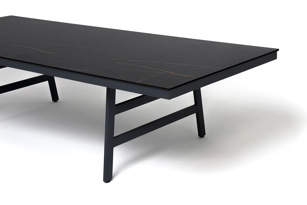 "Рио" стол из HPL 300х120см, цвет столешницы "черный мрамор", угол R3мм