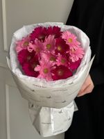 Букет из 15 минигербер розового оттенка