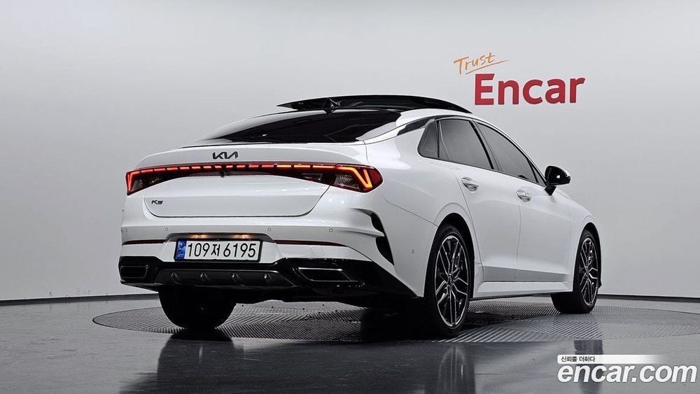 Kia K5 (Optima) 3 Generation 1.6 Turbo (10.2021)