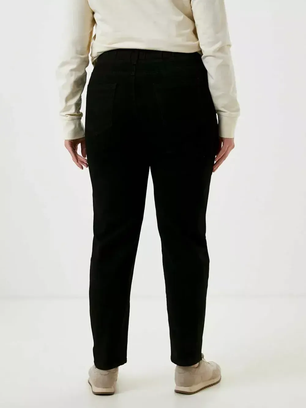 Джинсы на резинке больших размеров