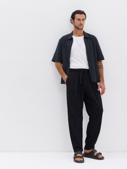 Штаны хлопковые с защипами