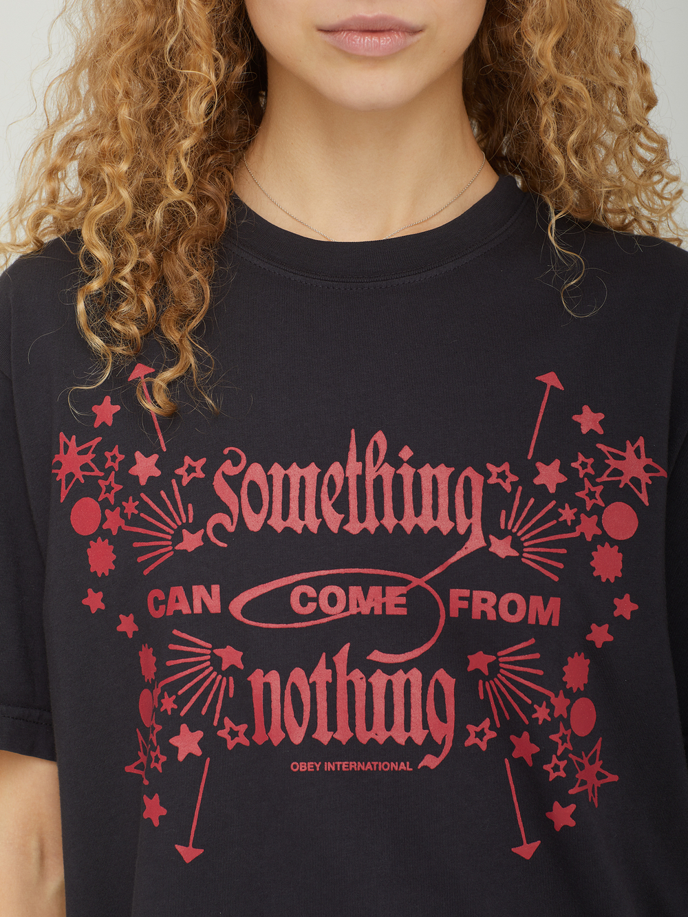 Женская Футболка Obey Something From Nothing