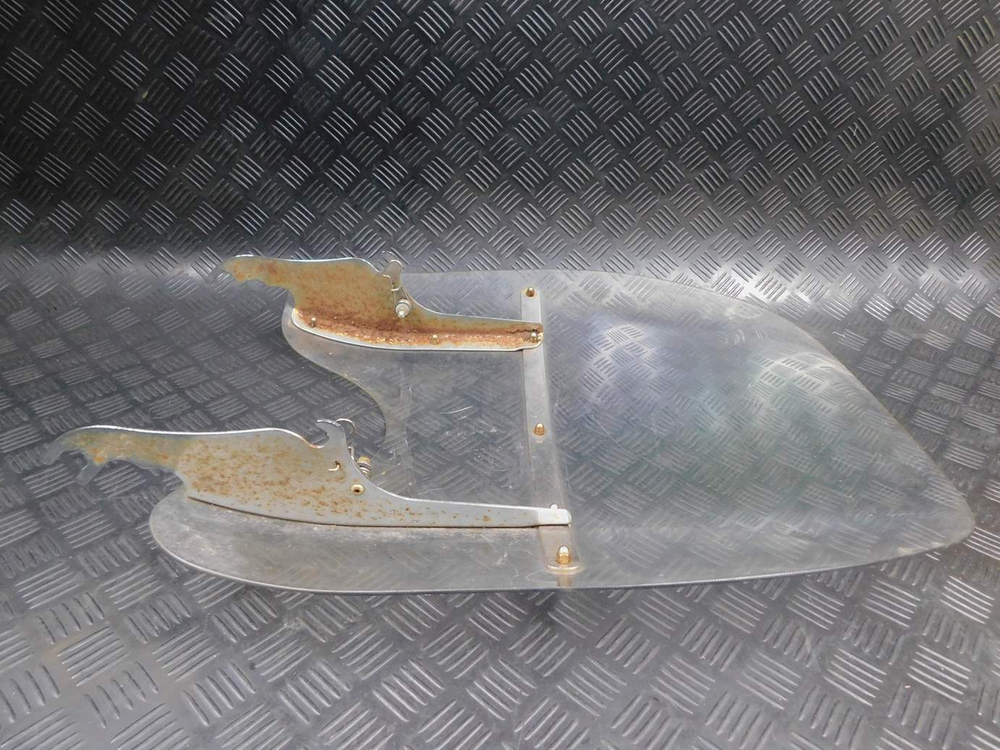 Стекло ветровое Harley-Davidson