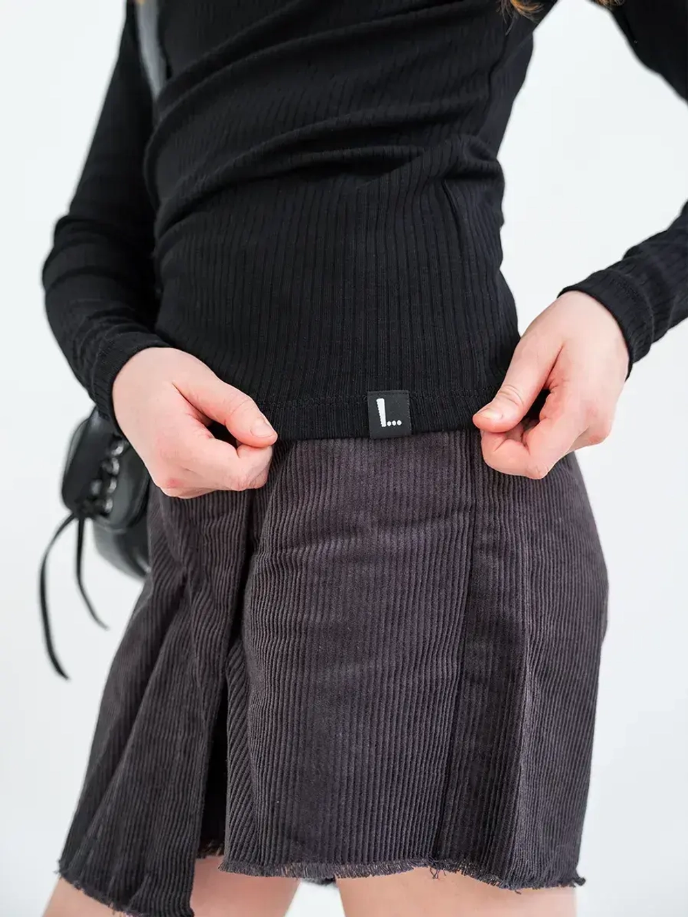 Школьная водолазка для девочки на осень в рубчик