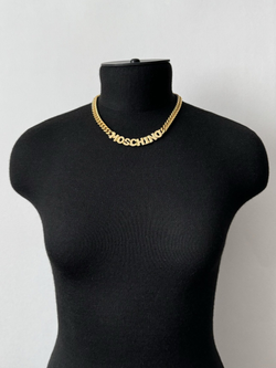 Колье Moschino