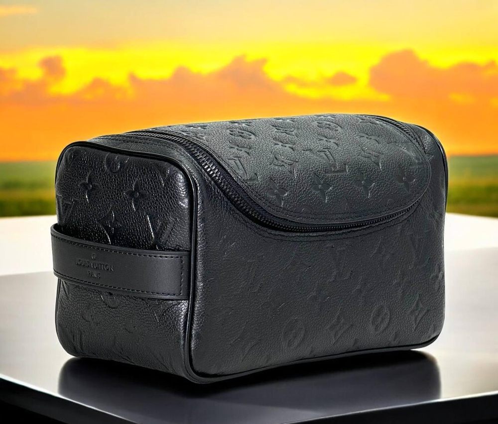 Несессер Louis Vuitton