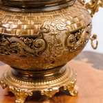 Декоративная ваза-кашпо в стиле Неоренессанс