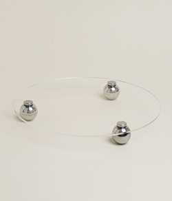 Поднос из акрила на трех сферах