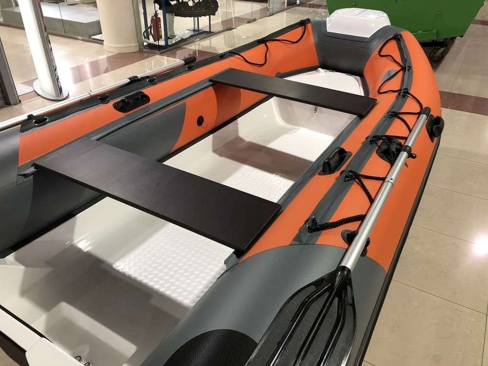 Лодка РИБ НАВИГАТОР 380R PRO