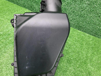 Корпус воздушного фильтра BMW 7er G11 (15-19)