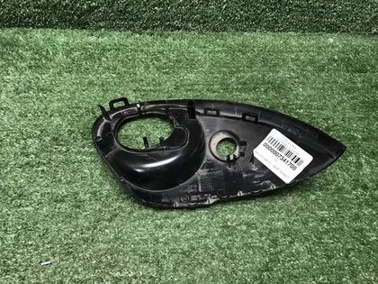 Накладка зеркала правая Porsche Macan 95b (14-нв)