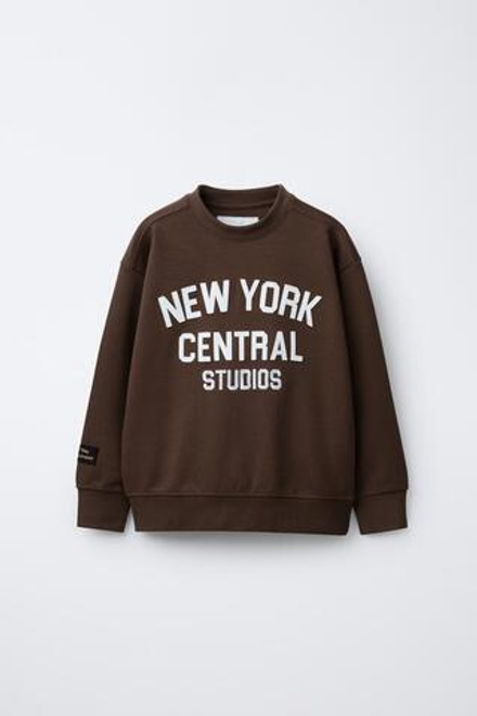 ZARA ТОЛСТОВКА VARSITY ИЗ ТКАНИ ИНТЕРЛОК, КОРИЧНЕВЫЙ