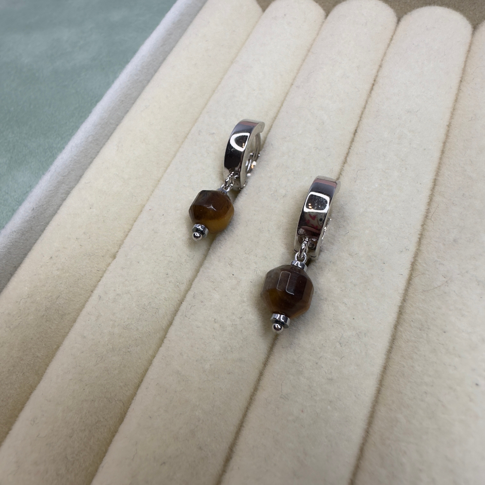 Серьги-минимализм с тигровым глазом «Тигровое кольцо удачи»