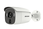 DS-2CE12H0T-PIRLO 2.8mm Камера видеонаблюдения с разрешением 5 Мп.