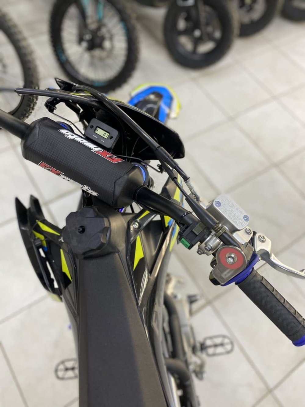 Мотоцикл FXMOTO Y2 PITBIKE