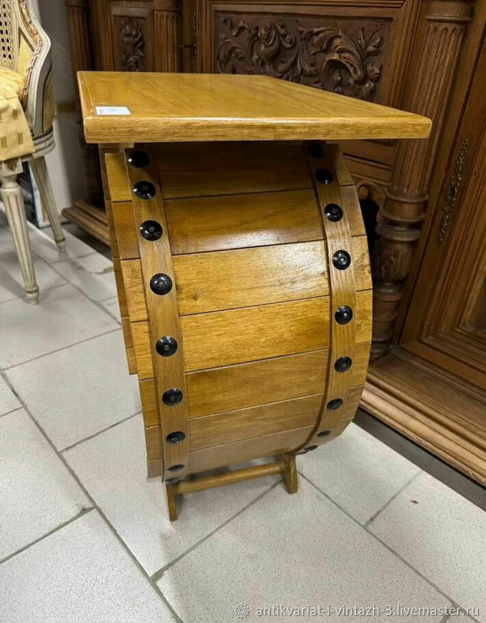 Винтажная бутылочница