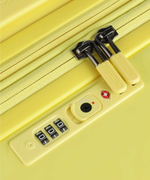 Чемодан средний с расширением Piquadro PQ-Light/Giallo