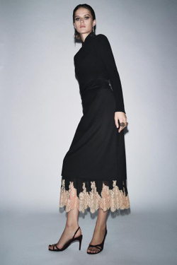 ZARA ЮБКА С КОМБИНИРОВАННЫМ КРУЖЕВОМ — ZW COLLECTION, ЧЕРНЫЙ