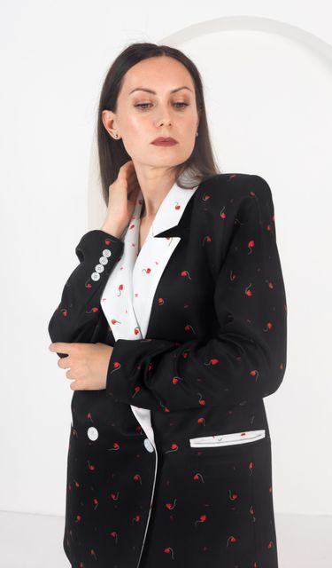 ПИДЖАК С ПРИНТОМ WHITE TULIP. PROF