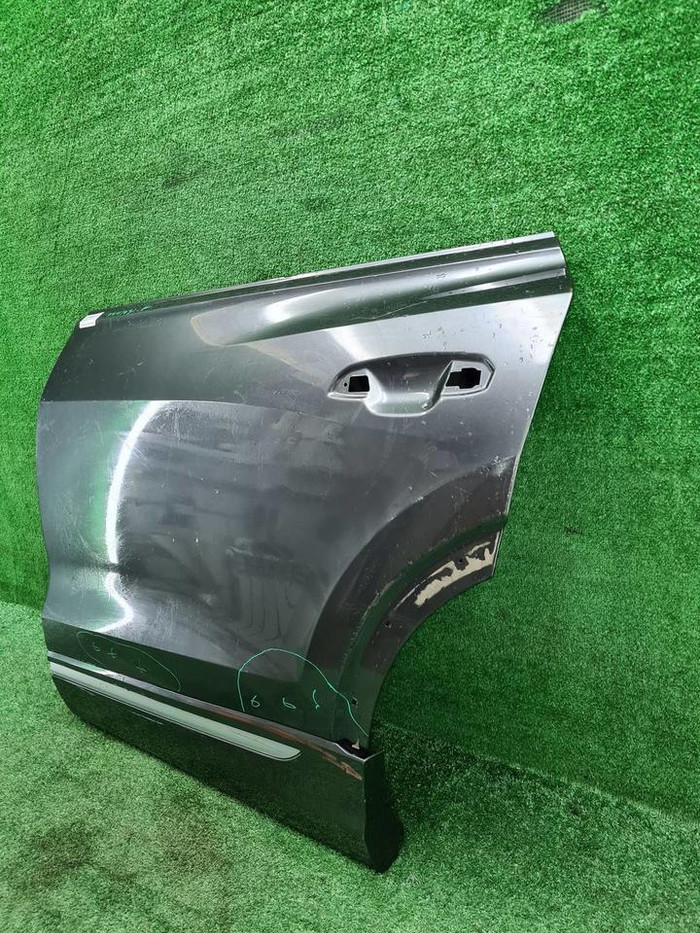 Дверь задняя левая Audi Q8 (2018-н.в.)