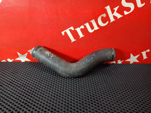 Патрубок радиатора