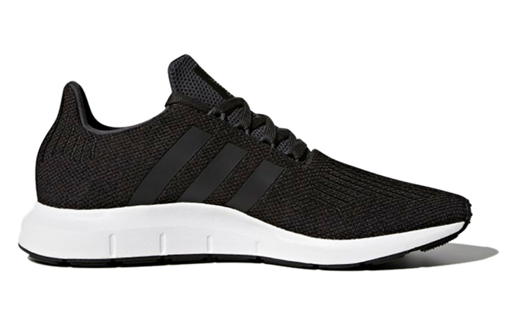Кроссовки Adidas Originals Swift Run