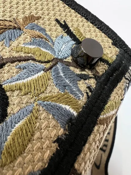 Женская сумка Dior Lady D-lite, модель среднего формата бежевый