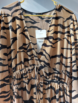Платье Zara