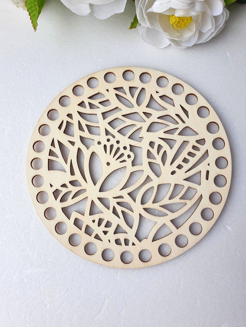Круг резной 15 см Орнамент 7
